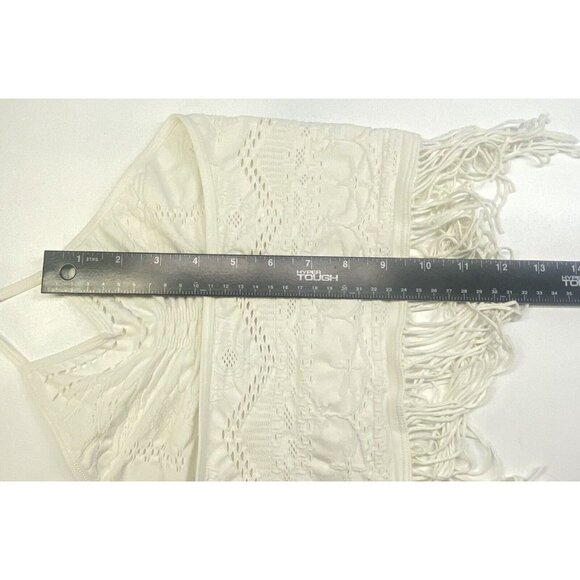 Intimately Free Women Fringe Halter Crop Top Tie Neck Sz XS Ivory Summer 7-14 - Picture 8 of 9